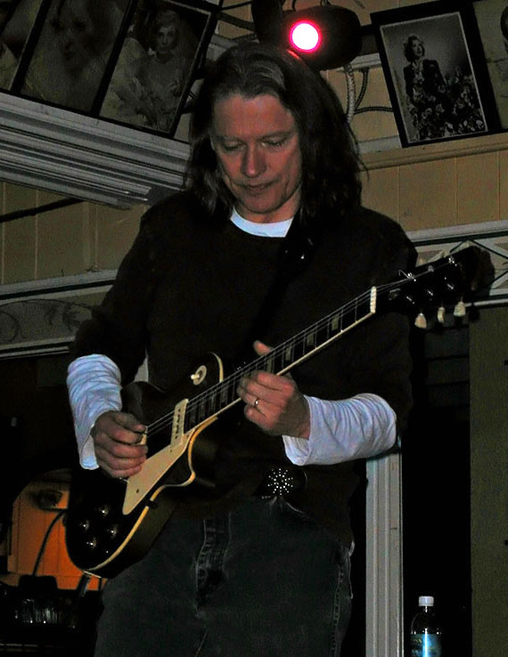 Ford, Robben - cliccare qui Ford, Robben - cliccare qui