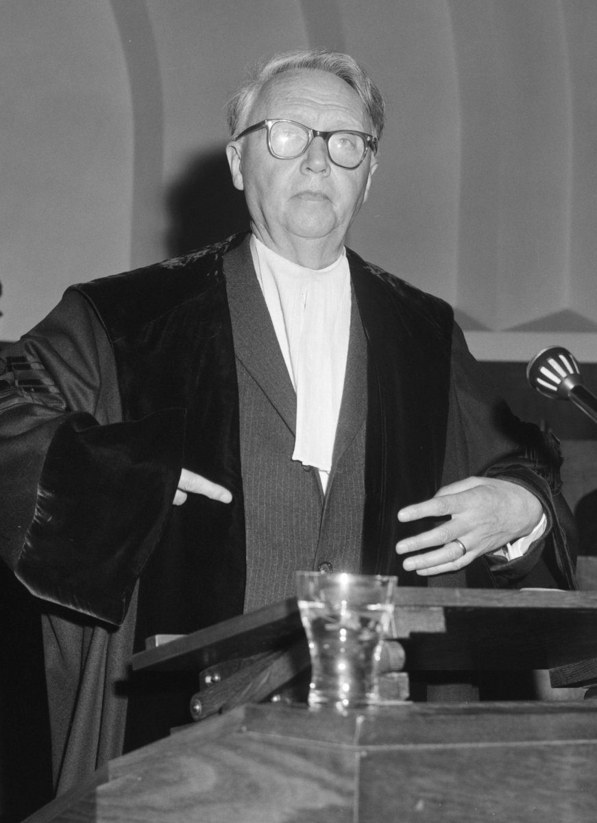 Andriessen, Hendrik - cliccare qui